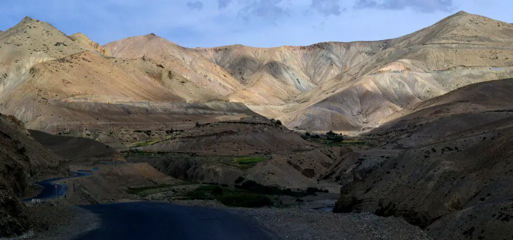 Srinagar Leh Road 2