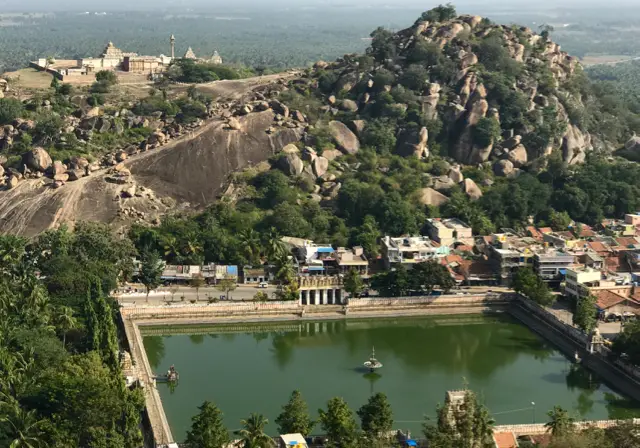 Stunning Shravanabelagola More Your One Day Trip Guide From Bangalore