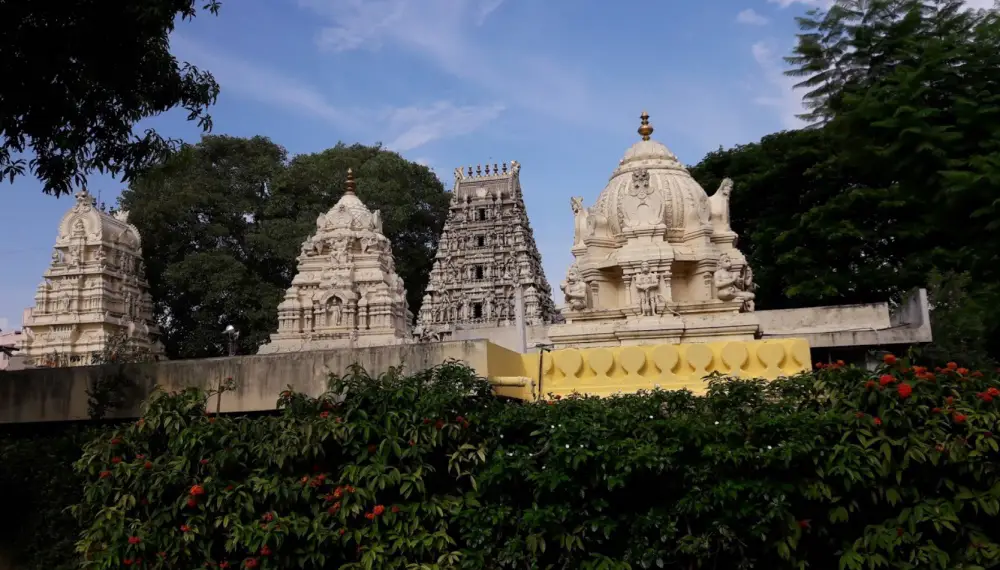 Tipu Sultan Palace & More | Self Guided Walking Tour!