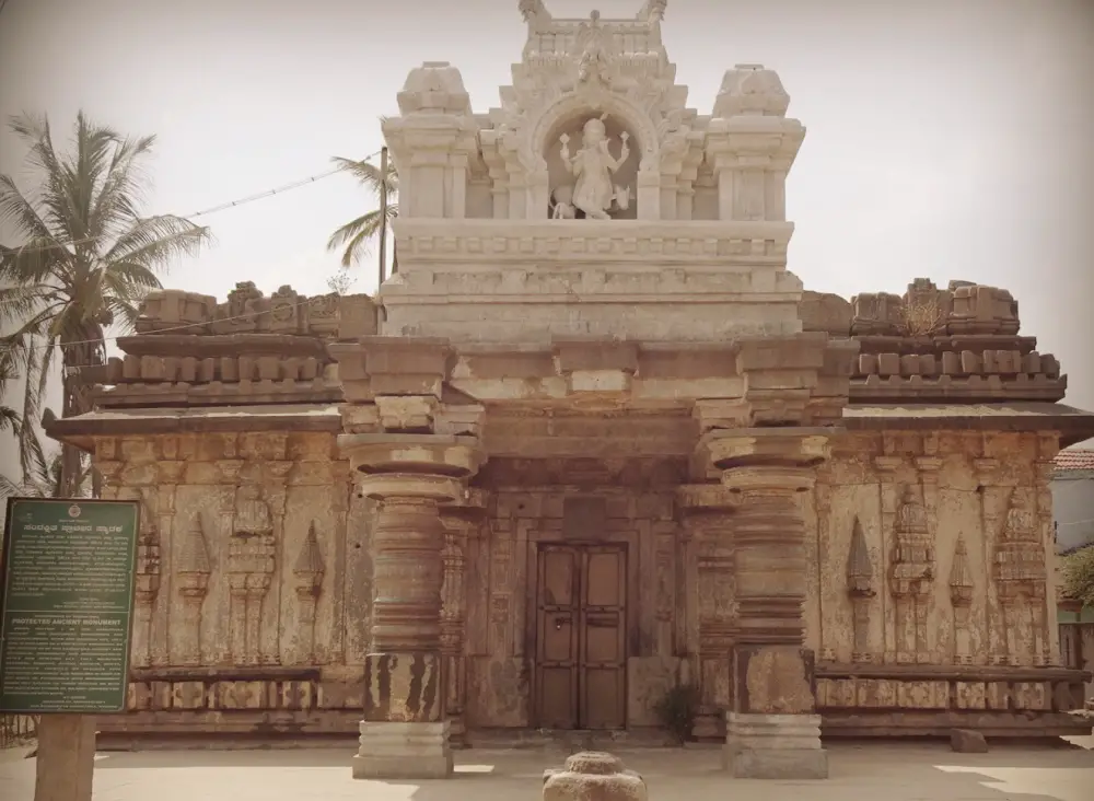 Turuvekere Hoysala temples